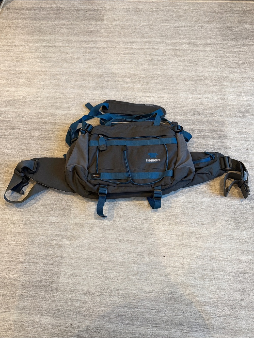 Mountain Smith Gray and Blue Belt Bag - Urban Carry Pouch